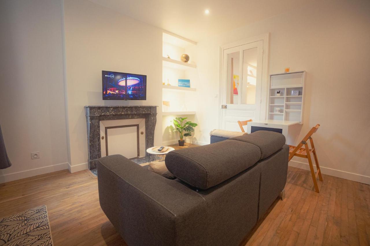 Appartement Cozy Avec Stationnement Gratuit Saint-Andre-les-Vergers Ngoại thất bức ảnh