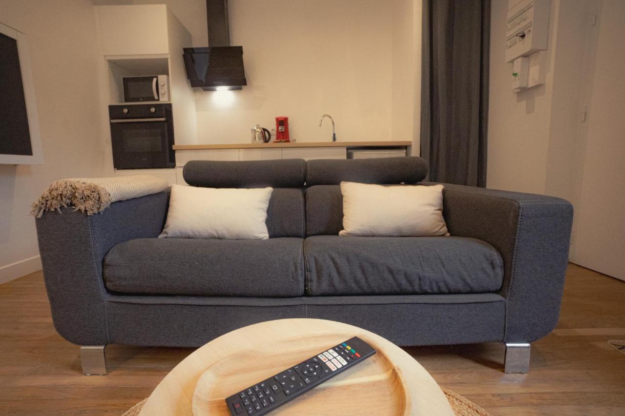Appartement Cozy Avec Stationnement Gratuit Saint-Andre-les-Vergers Ngoại thất bức ảnh